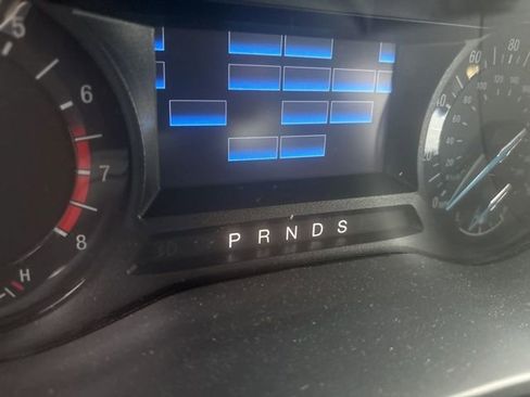 Used 2014 Ford Fusion SE image 9