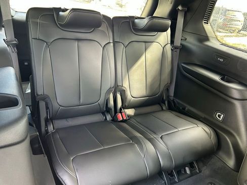 New 2026 Jeep Grand Cherokee L Limited image 42