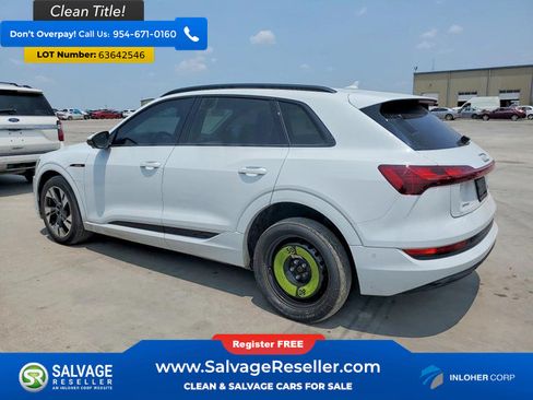 Used 2022 Audi e-tron Premium w/ Convenience Plus Package AWD/4WD image 3