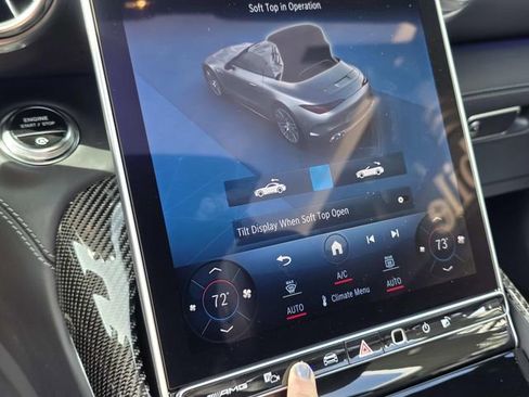 Used 2022 Mercedes-Benz SL 63 AMG 4MATIC image 22