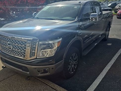 Used 2017 Nissan Titan Platinum Reserve image 1