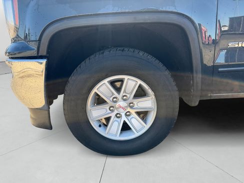 Used 2019 GMC Sierra 1500 SLE w/ SLE Value Package image 14