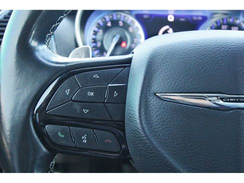Used 2022 Chrysler 300 S image 15