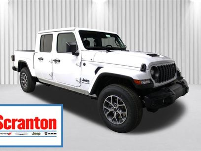 New 2026 Jeep Gladiator Sport