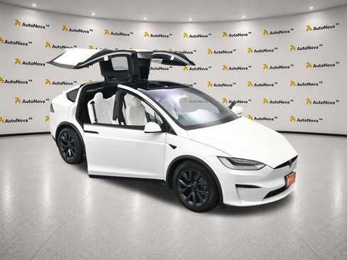 Used 2022 Tesla Model X AWD/4WD image 59