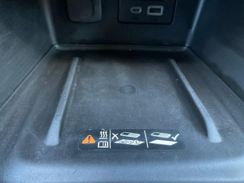 Used 2021 GMC Acadia AT4 w/ LPO, Floor Liner Package AWD/4WD image 19