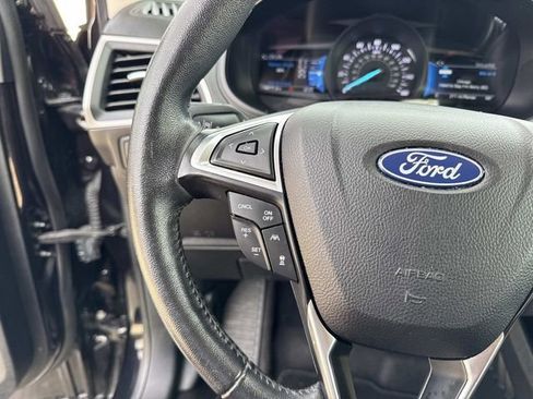 Used 2022 Ford Edge SEL image 27