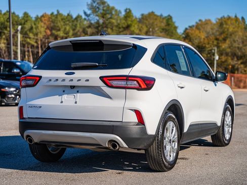 Certified 2025 Ford Escape Active image 7