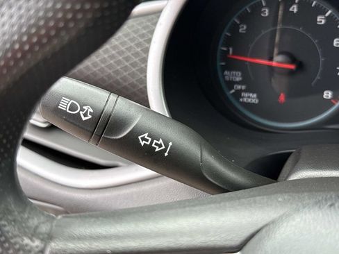 Used 2021 Chevrolet Malibu LS FWD image 36