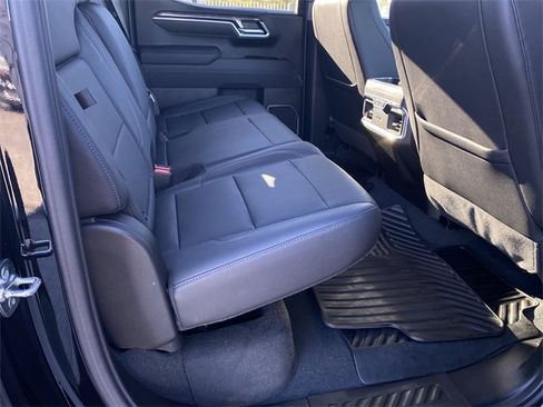 Used 2025 Chevrolet Silverado 1500 LTZ w/ LTZ Premium Package image 33