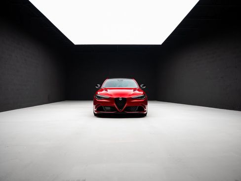 Used 2023 Alfa Romeo Giulia Quadrifoglio w/ Active Assist Plus Package RWD image 92