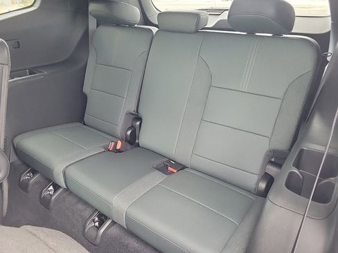 New 2026 GMC Acadia AT4 w/ Luxury Package AWD/4WD image 11