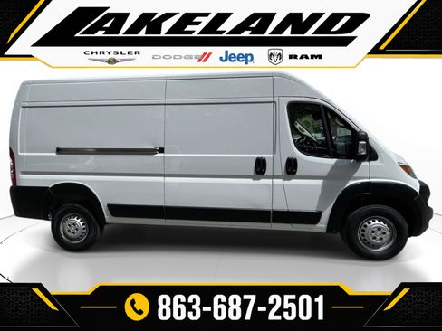 Used 2025 RAM ProMaster 2500 w/ Convenience Group FWD image 2