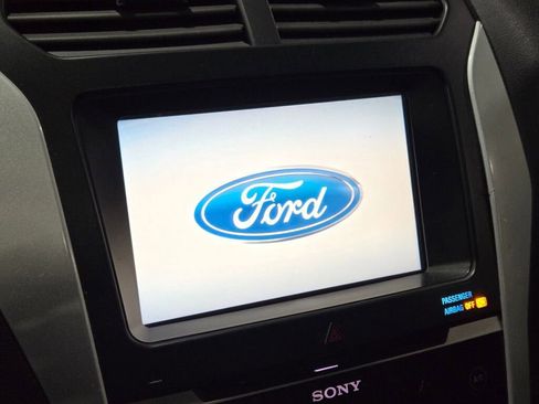 Used 2015 Ford Explorer Sport w/ Equipment Group 401A image 31