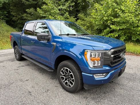 Used 2023 Ford F150 XLT AWD/4WD image 4