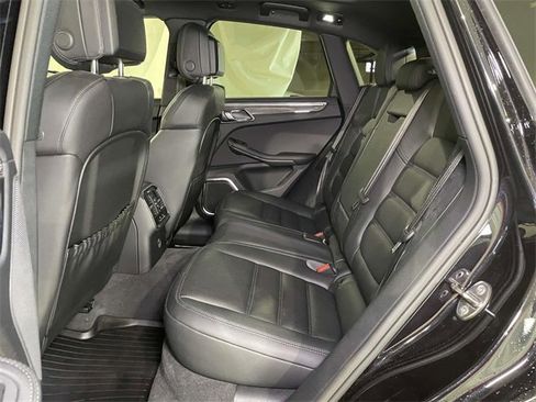 Used 2025 Porsche Macan GTS image 19