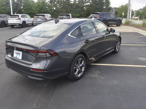 Used 2023 Honda Accord EX image 7