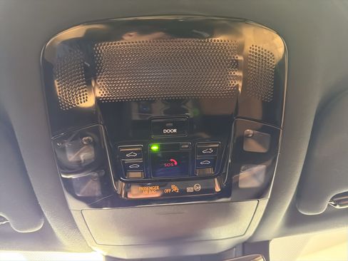 Used 2023 Lexus RX 350 w/ Cold Area Package AWD/4WD image 24
