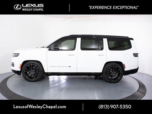 Used 2024 Jeep Grand Wagoneer Series III w/ Quick Order Packagew 28T AWD/4WD image 10