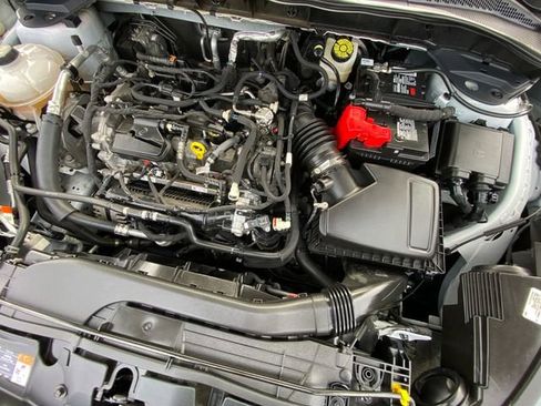 Used 2022 Ford Escape SE image 29