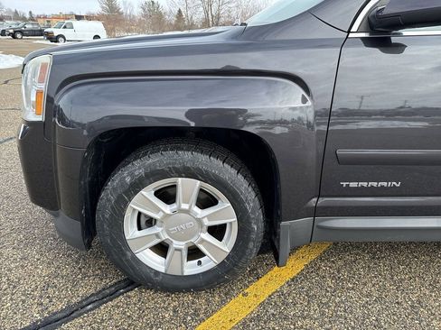 Certified 2013 GMC Terrain SLT image 3