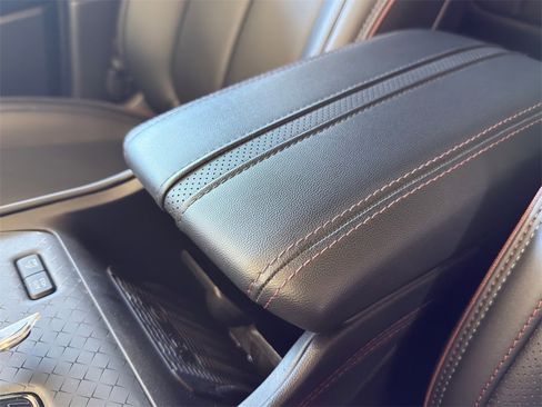 Used 2024 Jeep Wagoneer Launch Edition image 18