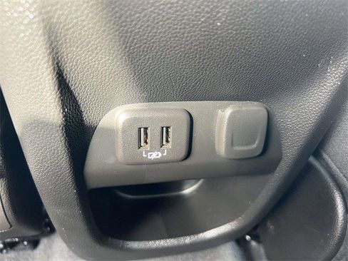 Certified 2022 Chevrolet Colorado LT w/ LT Convenience Package image 19