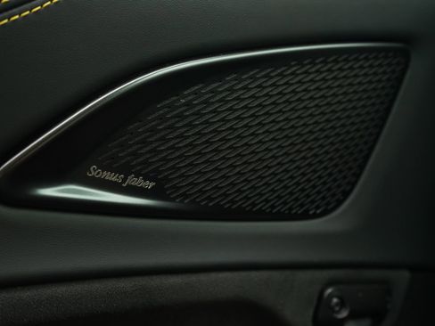 Used 2023 Maserati MC20 Coupe RWD image 23