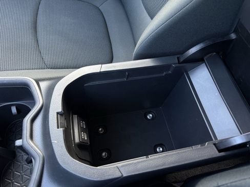 Used 2024 Toyota RAV4 LE image 19