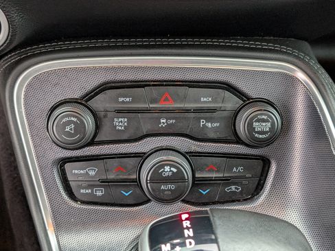 Used 2016 Dodge Challenger R/T Scat Pack image 25