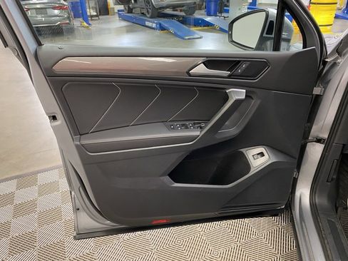 Used 2024 Volkswagen Tiguan Wolfsburg Edition image 25