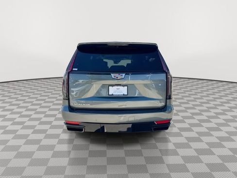Certified 2024 Cadillac Escalade Sport Platinum AWD/4WD image 9