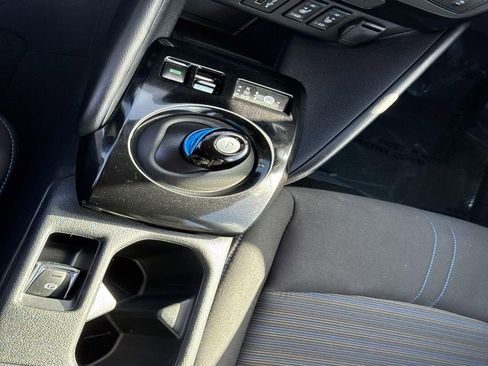 Certified 2025 Nissan Leaf SV Plus image 27