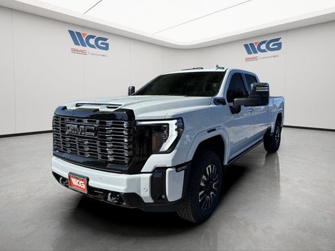 Used 2026 GMC Sierra 2500 Denali Ultimate w/ Max Trailering Package AWD/4WD image 10