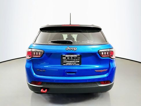 New 2026 Jeep Compass Trailhawk w/ Sun, Sound & Navigation Group image 19