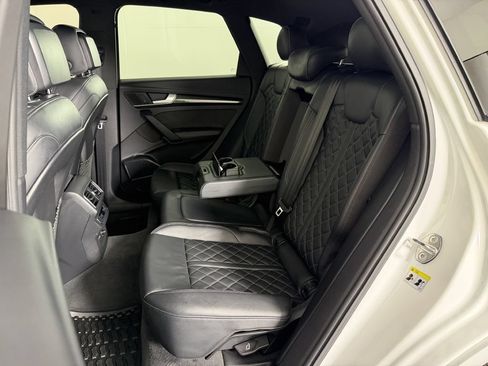 Used 2019 Audi SQ5 Premium Plus AWD/4WD image 23