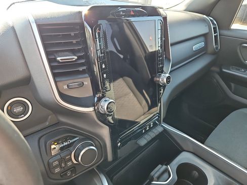 Used 2025 RAM 1500 Big Horn AWD/4WD image 12