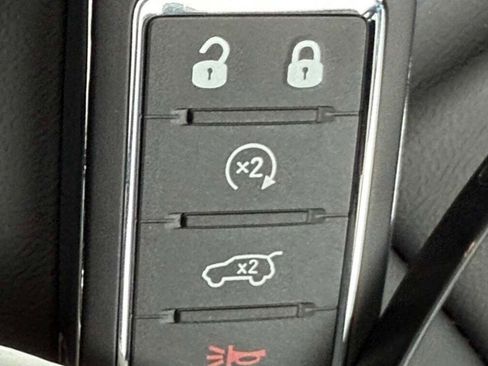 New 2026 Jeep Grand Cherokee Limited w/ Limited Altitude Package image 38