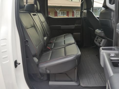 Certified 2024 Ford F350 Lariat w/ Lariat Ultimate Package AWD/4WD image 34