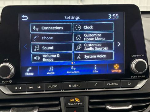 Used 2024 Nissan Altima 2.5 SV image 43