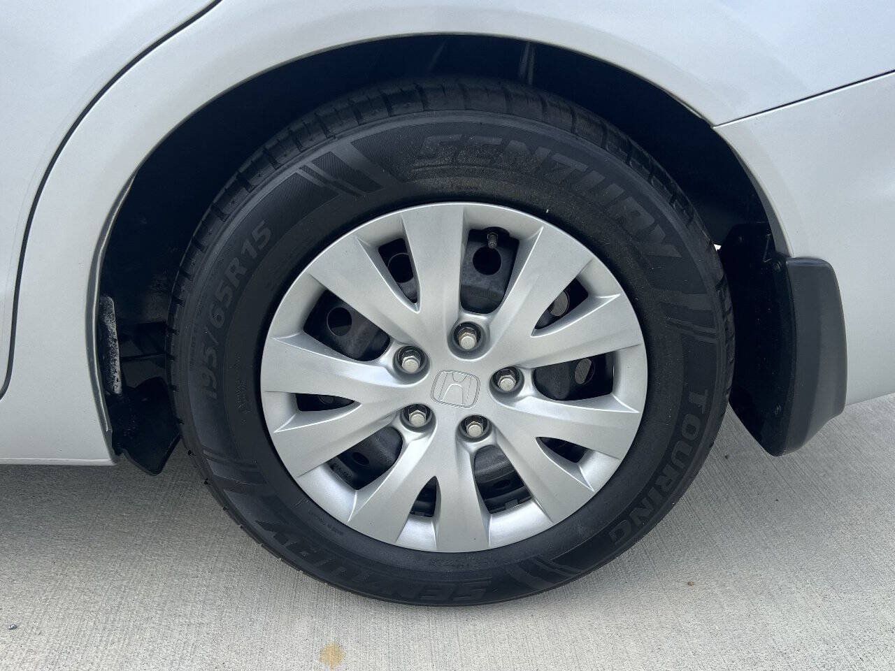 Used 2012 Honda Civic LX image 24