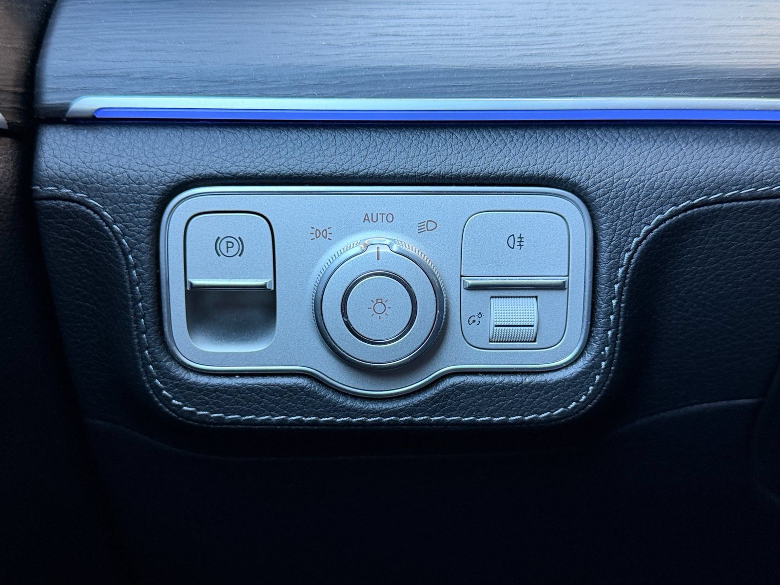 Certified 2024 Mercedes-Benz GLE 53 AMG 4MATIC image 21