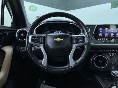 Used 2019 Chevrolet Blazer Premier w/ Sun and Wheels Package AWD/4WD image 19