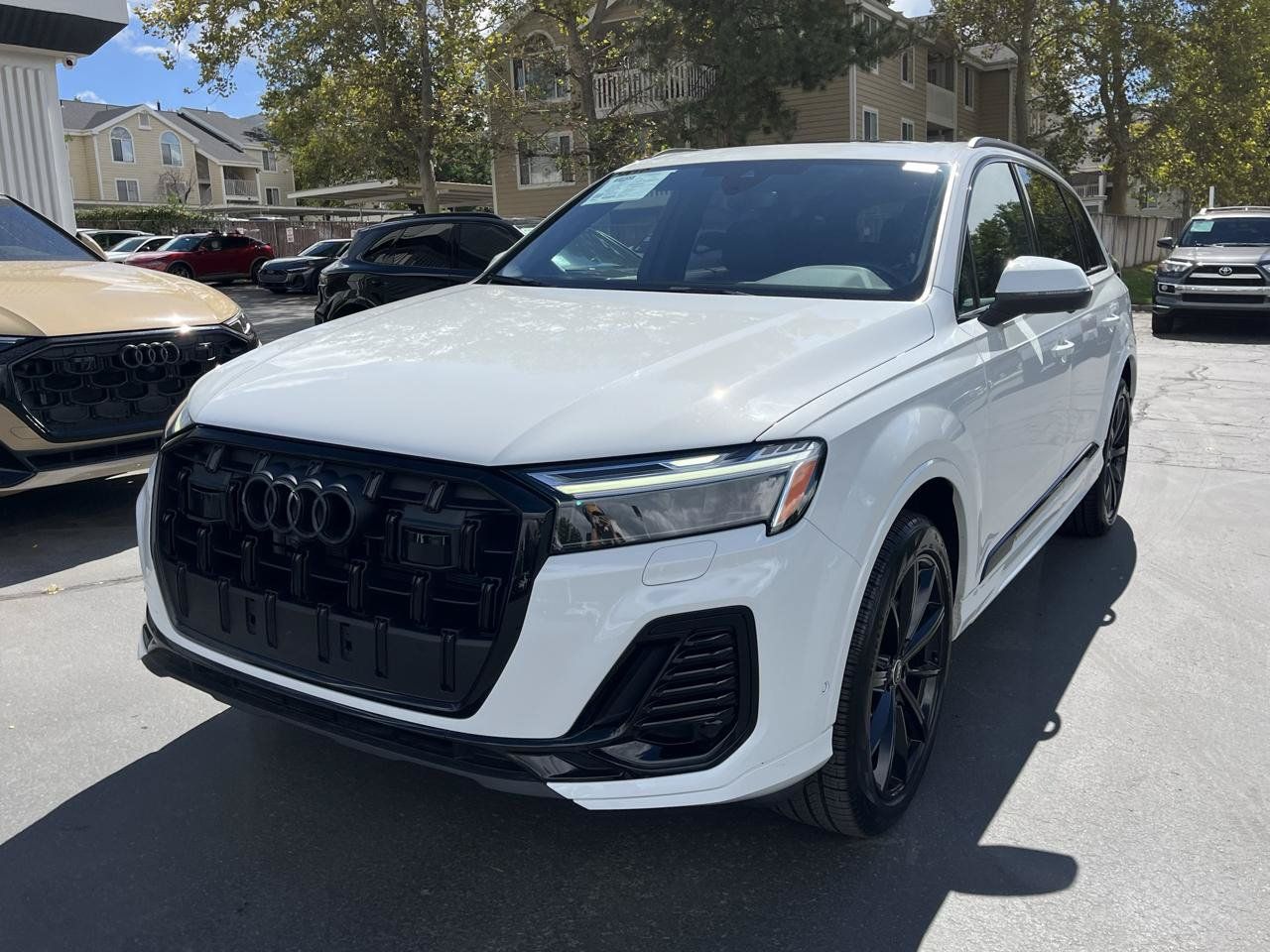 Used 2026 Audi Q7 2.0T Premium Plus w/ Premium Plus Package AWD/4WD image 22