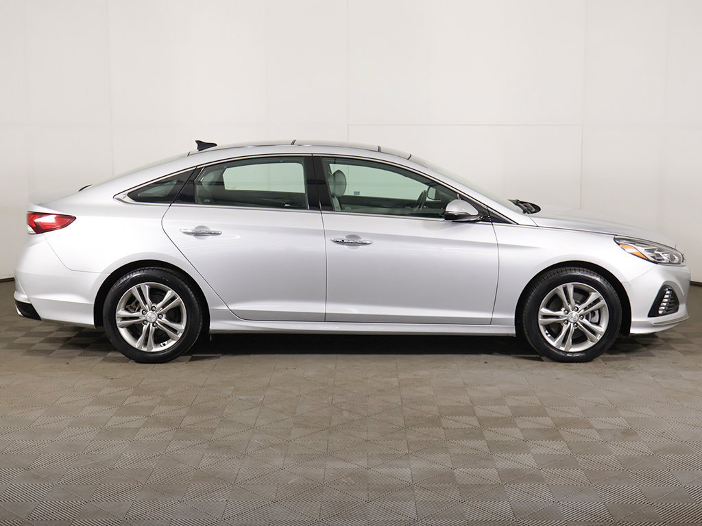 Used 2019 Hyundai Sonata Limited w/ Ultimate Package 04 FWD image 21