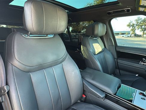 Used 2024 Land Rover Range Rover Long Wheelbase Autobiography image 52