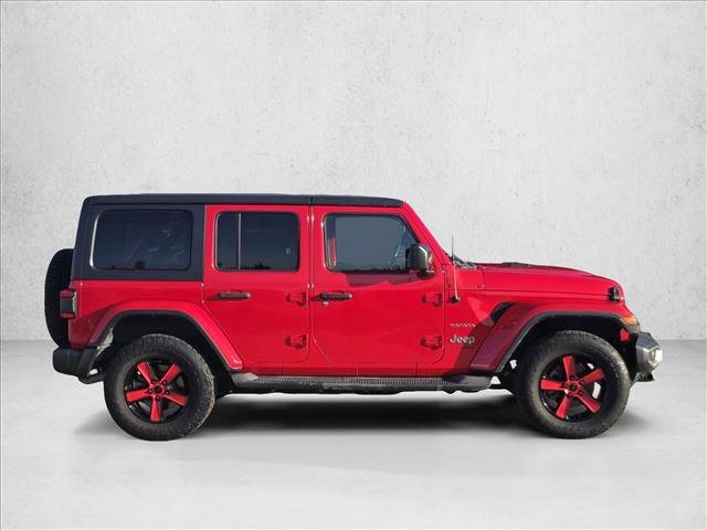 Used 2018 Jeep Wrangler Unlimited Sahara AWD/4WD image 4