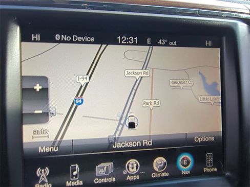 Used 2017 RAM 1500 Laramie w/ Convenience Group image 24