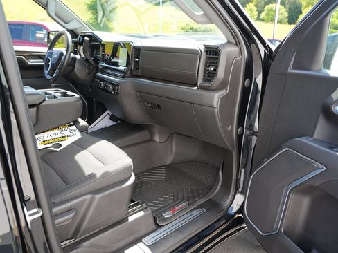 Used 2022 Chevrolet Silverado 1500 LT Trail Boss AWD/4WD image 27