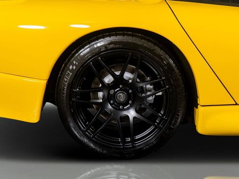 Used 2001 Dodge Viper GTS image 9